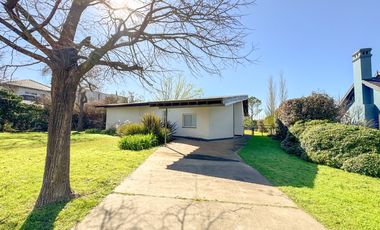 Casa 3 Dorm - Kentucky Club de Campo.