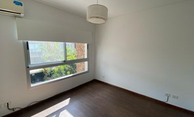 Excelente Dúplex de 90 m2 cubiertos + Jardín