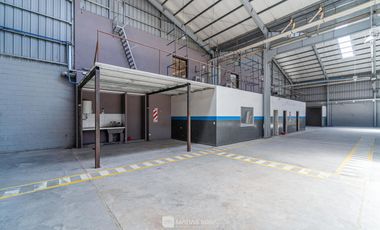 Galpón de 2000m2 en Parque Logístico 