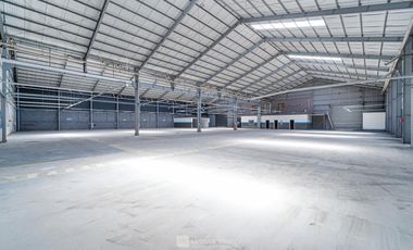 Galpón de 2000m2 en Parque Logístico 