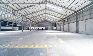 Galpón de 2000m2 en Parque Logístico 