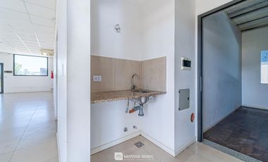 Galpón de 2000m2 en Parque Logístico 