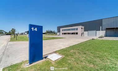 Galpón de 2000m2 en Parque Logístico 