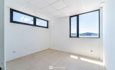 Galpón de 2000m2 en Parque Logístico 