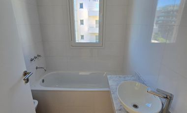 Alquiler Departamento 3 ambientes con cochera y amenities Barrio del Portal Nordelta