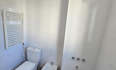 Alquiler Departamento 3 ambientes con cochera y amenities Barrio del Portal Nordelta