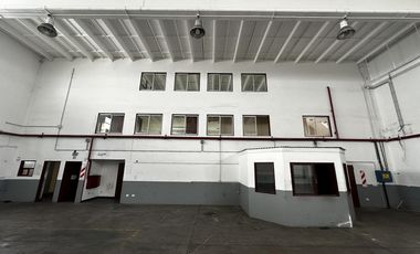 Depósito en El triangulo