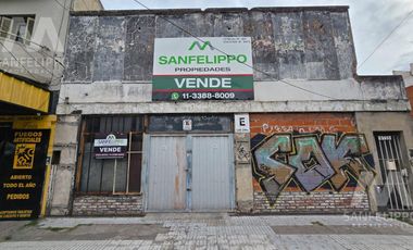 Galpón con vivienda a refaccionar en Wilde, Avellaneda