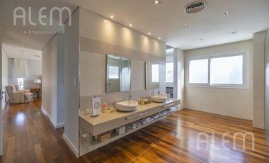 Casa en Venta de 4 dormitorios en suite en Saint Thomas Canning