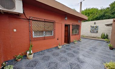 Casa en  venta en G. de Laferrere