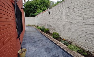 Casa en  venta en G. de Laferrere