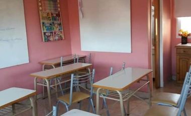 Casa en Venta con quincho o sitio comercial - Wilde - Avellaneda