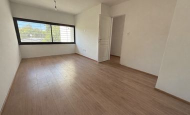 VENTA CASA 3 DORMITORIOS EN DON QUIJOTE, ROLDAN