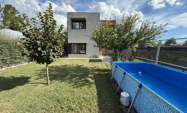 VENTA CASA 3 DORMITORIOS EN DON QUIJOTE, ROLDAN