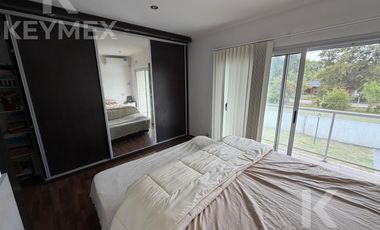 Casa en venta 2 dormitorios con pileta y cancha de padel - El Rodeo, La Plata