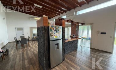 Casa en venta 2 dormitorios con pileta y cancha de padel - El Rodeo, La Plata