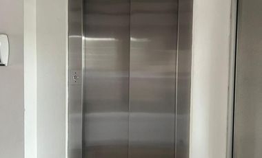 HERMOSO DEPARTAMENTO EN VENTA - 3 AMBIENTES - ZONA OLIVOS
