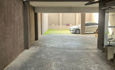 HERMOSO DEPARTAMENTO EN VENTA - 3 AMBIENTES - ZONA OLIVOS