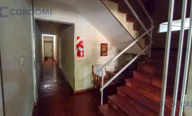 Venta Departamento en Lanús Oeste de 2 ambientes Planta Baja al Frente con Patio