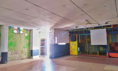 432 m2 LOCAL / GALPON C/ VIVIENDA