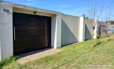 Casa  en Venta sobre lote de 318 m2 en Aromos del Pato - Berazategui