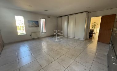 Venta - Propiedad de Nivel Gerencial en Barrio Jockey - C105