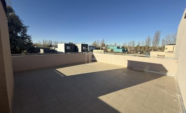 Venta - Propiedad de Nivel Gerencial en Barrio Jockey - C105