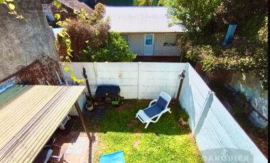 CASA EN MUY BUENA UBICACION