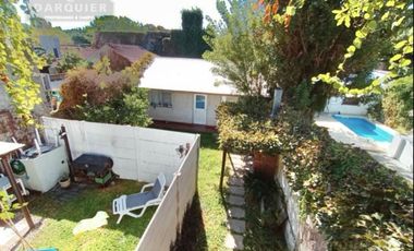 CASA EN MUY BUENA UBICACION