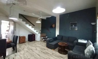 CASA EN MUY BUENA UBICACION