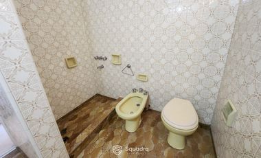 VENTA | PERMUTA - Casa de 2 domitorios y garage - Lomas de Alberdi, Rosario. APTO CRÉDITO.
