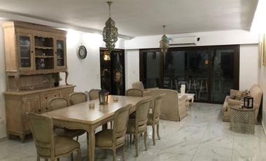 Venta Casa 7 Amb a La Laguna en Barrio Nuevo Quilmes