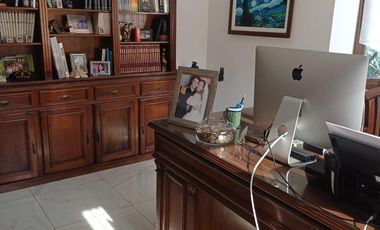 Venta Casa 7 Amb a La Laguna en Barrio Nuevo Quilmes