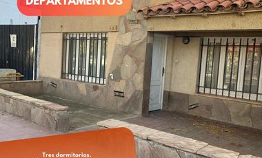Casa más departamentos céntricos