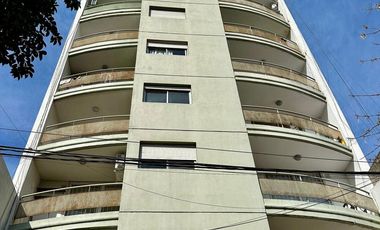 Venta y Alquiler cochera San Lorenzo al 2700 Rosario