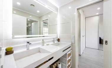 Casa EN VENTA de 7 Ambientes, con Pileta, en Olivos