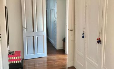 CHALET INGLES EN EXCELENTE UBICACION