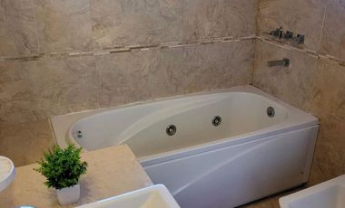 Dos casas en un mismo lote en venta