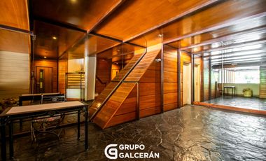 Triplex con Terraza, parrilla y cochera fija en Incas y Freire- Belgrano R