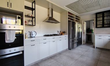 PARQUE PRIVADO DE SAN DAMIÁN | 352 M² DE LUJO