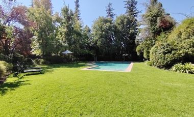 PARQUE PRIVADO DE SAN DAMIÁN | 352 M² DE LUJO