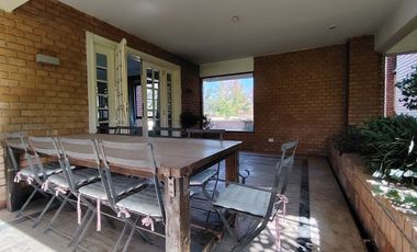 PARQUE PRIVADO DE SAN DAMIÁN | 352 M² DE LUJO