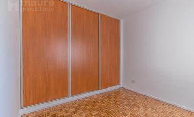 Venta semipiso de 3 ambientes. Piso 6. Belgrano R. Muy luminoso!