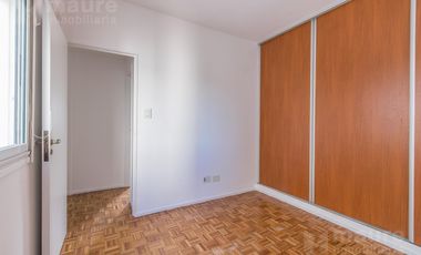 Venta semipiso de 3 ambientes. Piso 6. Belgrano R. Muy luminoso!