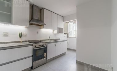 Venta semipiso de 3 ambientes. Piso 6. Belgrano R. Muy luminoso!