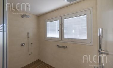 Casa en Venta de 4 dormitorios en suite en Saint Thomas Canning