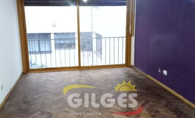 Alquiler de Departamento 2 Ambientes en Ramos Mejia  Muy buen Estado, Excelente Ubicación