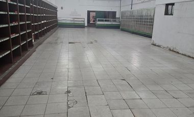 Galpón en venta Lanús este !