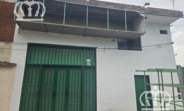 Galpón en venta Lanús este !