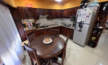 CASA EN VENTA VILLA MADERO CON PISCINA EXCELENTE ESTADO